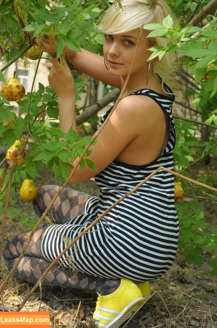 AmourAngels / amourangels_official / jia_lissa слитое фото фото #0934