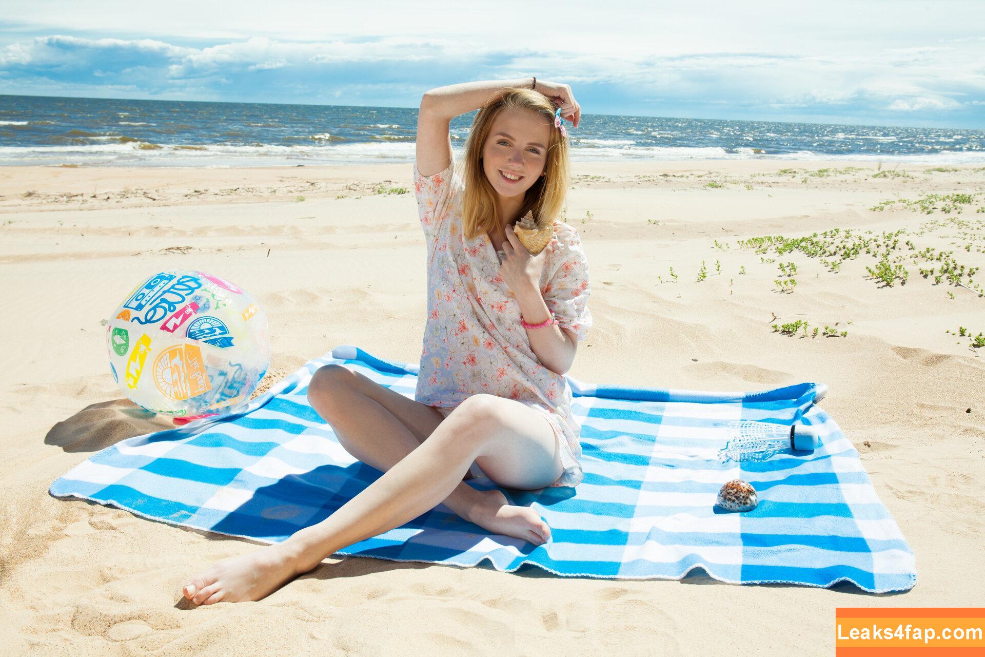 AmourAngels / amourangels_official / jia_lissa слитое фото фото #1168