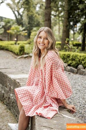 Amy De Bhrún photo #0024