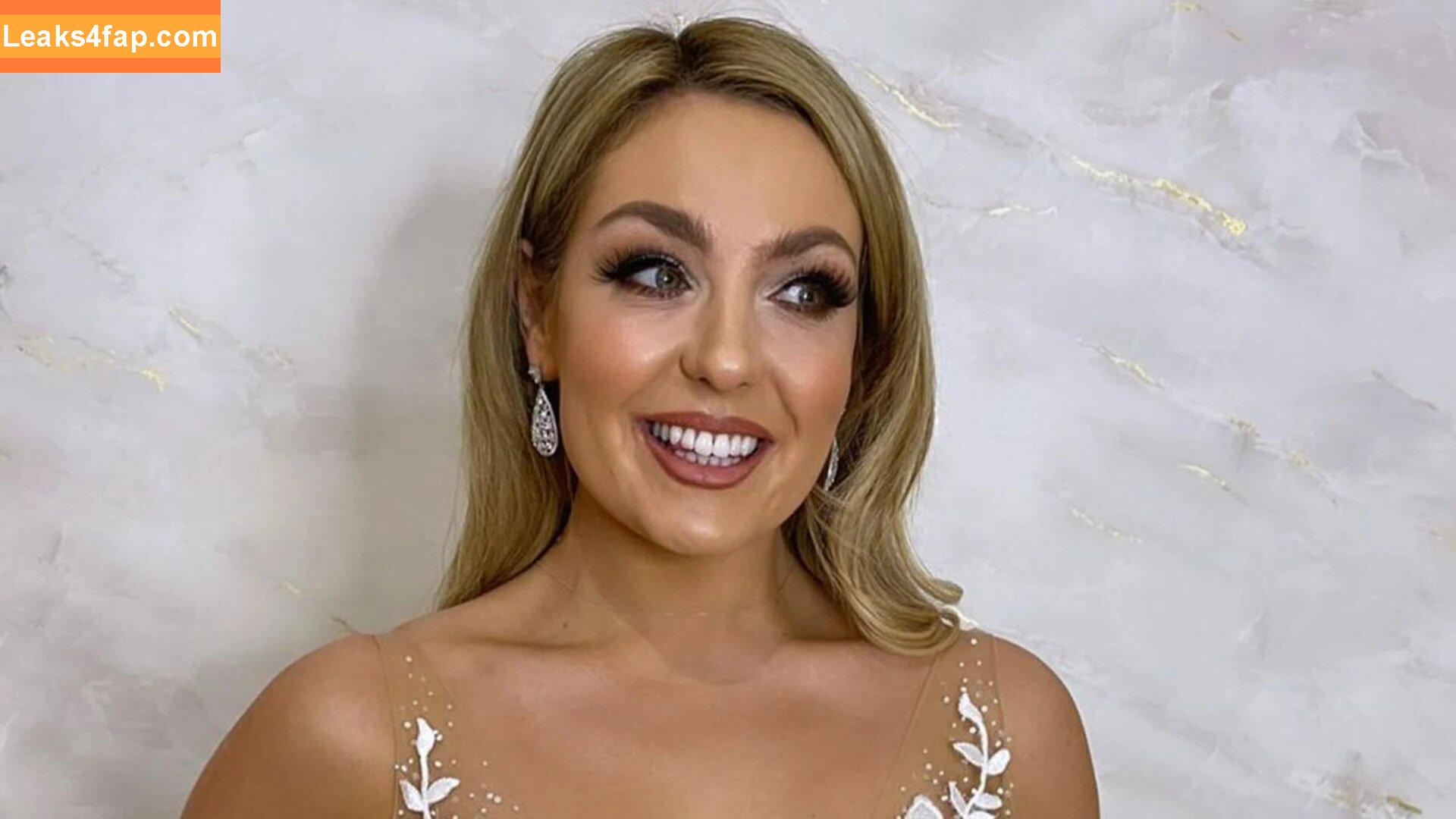 Amy Dowden /  leaked photo photo #0021