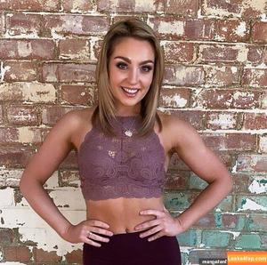 Amy Dowden photo #0006