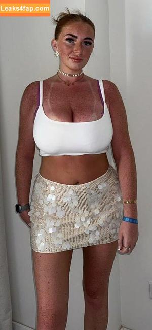 Amy Heslop photo #0061