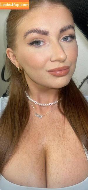 Amy Heslop photo #0080