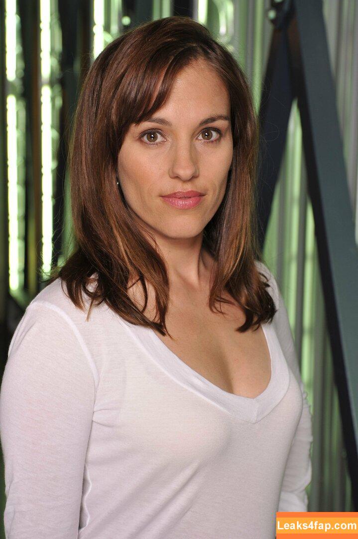 Amy Jo Johnson / Pink power Ranger / atothedoublej leaked photo photo #0036