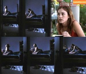 Amy Jo Johnson photo #0051