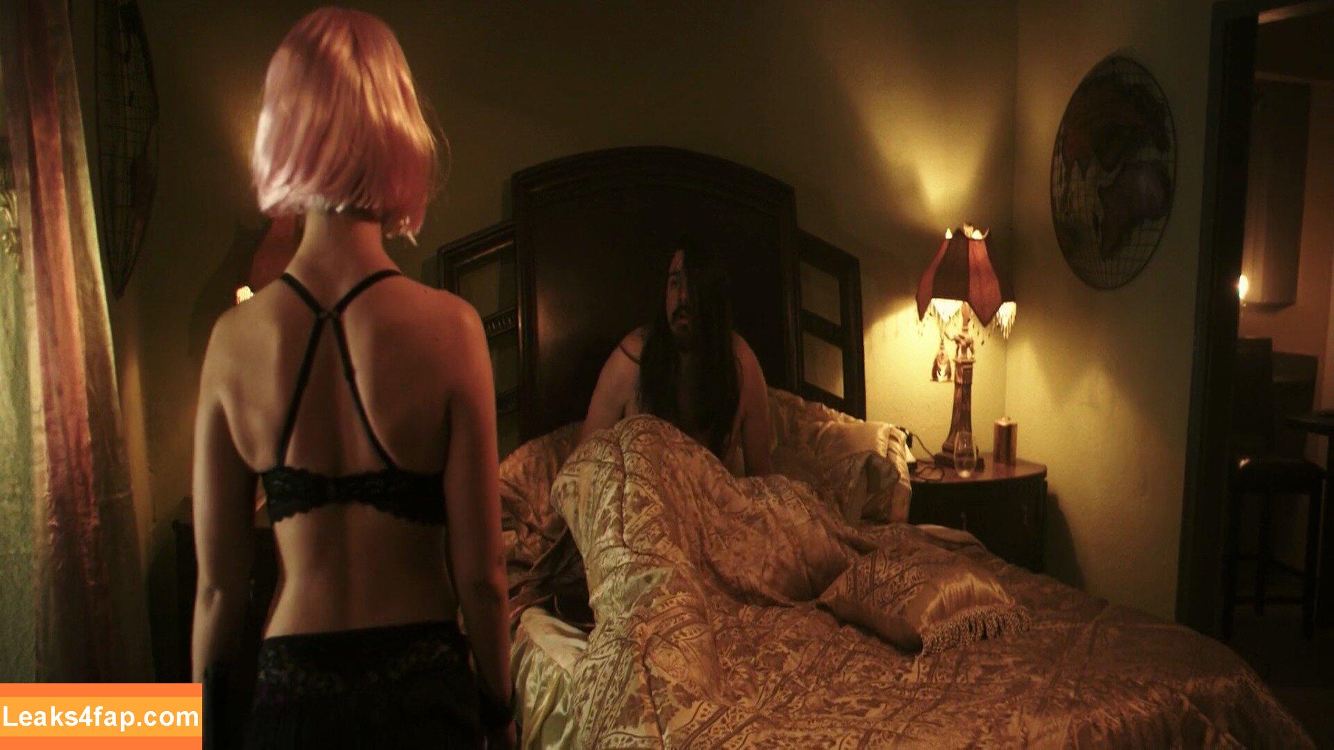 Amy Johnston /  leaked photo photo #0023