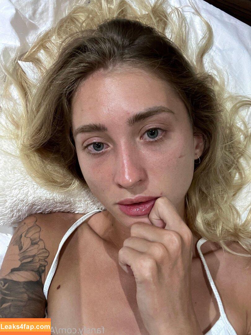 Amy_lovvee / amy_love leaked photo photo #0067