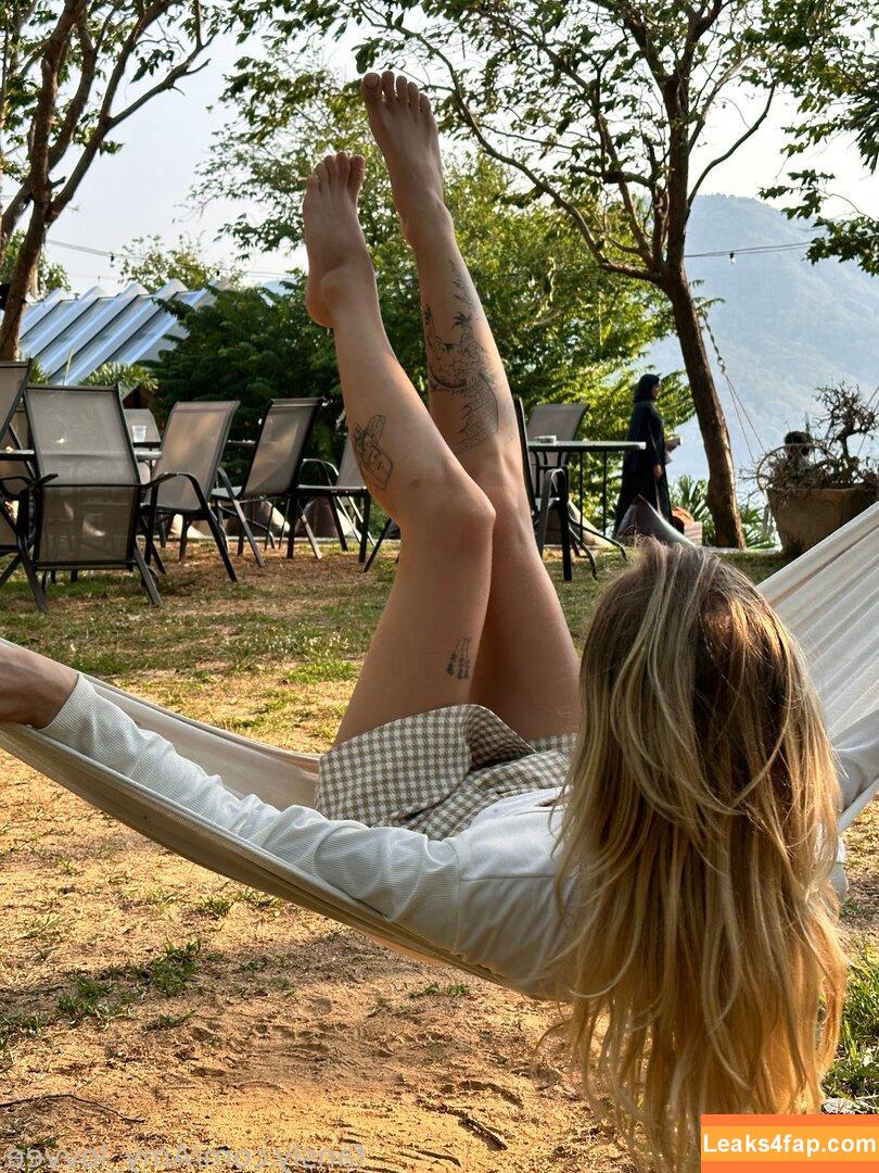 Amy_lovvee / amy_love leaked photo photo #0085