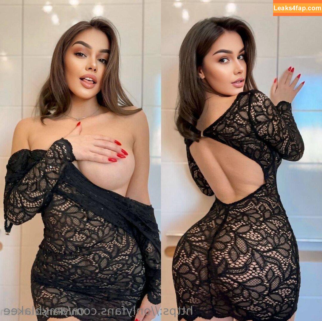amyblakee /  leaked photo photo #0052