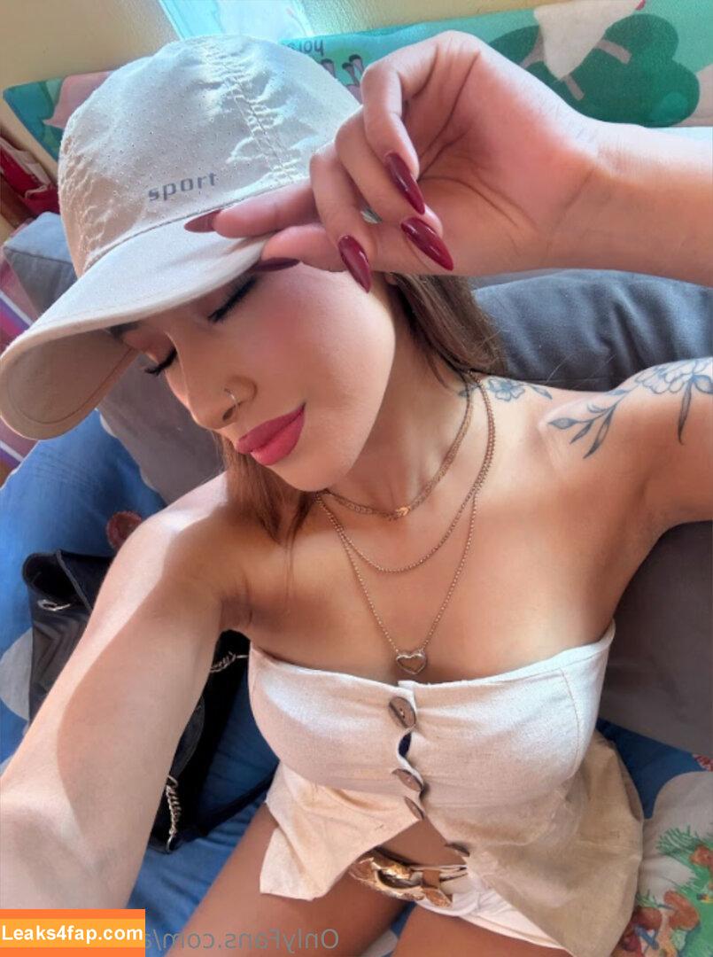 amychangg /  leaked photo photo #0022