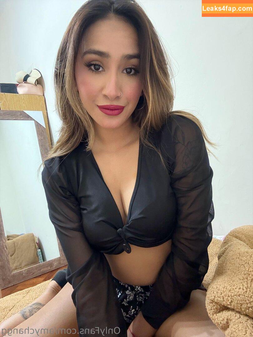 amychangg /  leaked photo photo #0030