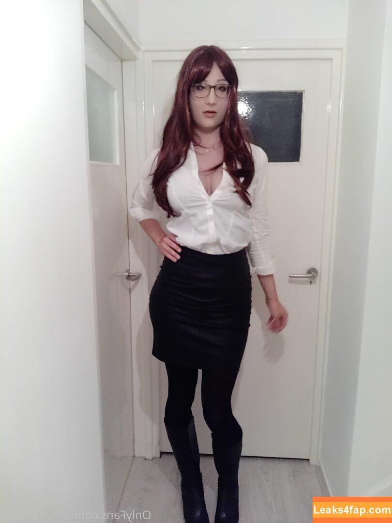 amyhall5125 /  leaked photo photo #0018