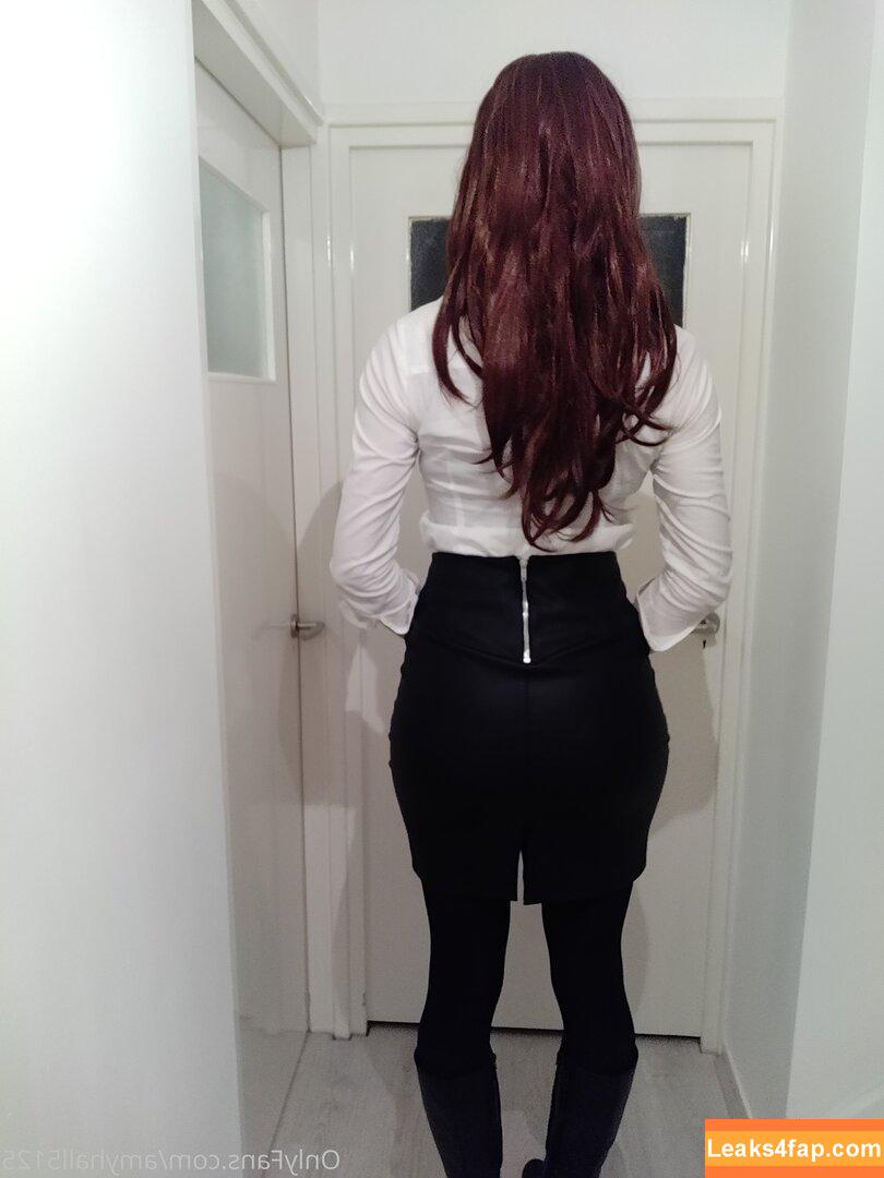 amyhall5125 /  leaked photo photo #0019