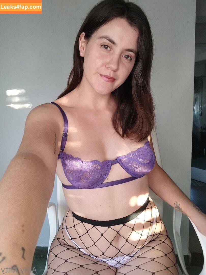 amykittylatina / amy.kitti leaked photo photo #0035