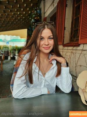 amyrafayth photo #0035