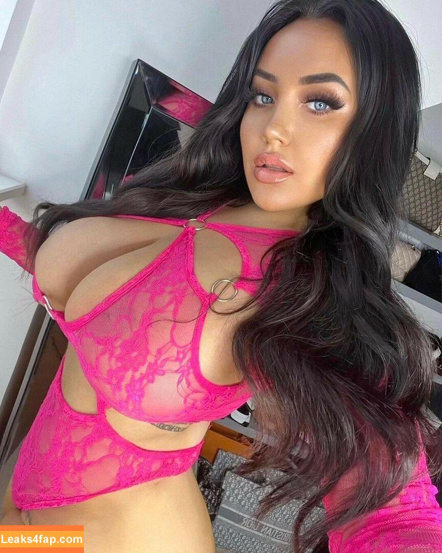 __amysophia / brunettebabiii / moreamy_ leaked photo photo #0002