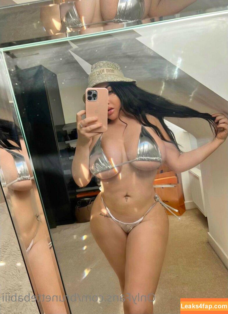 __amysophia / brunettebabiii / moreamy_ leaked photo photo #0054