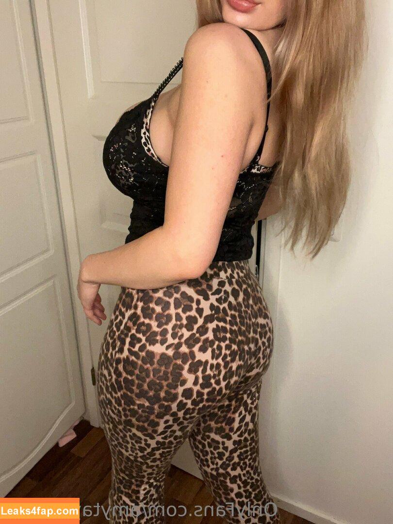 amytaylorxoxo / AmyTaylorOF leaked photo photo #0286