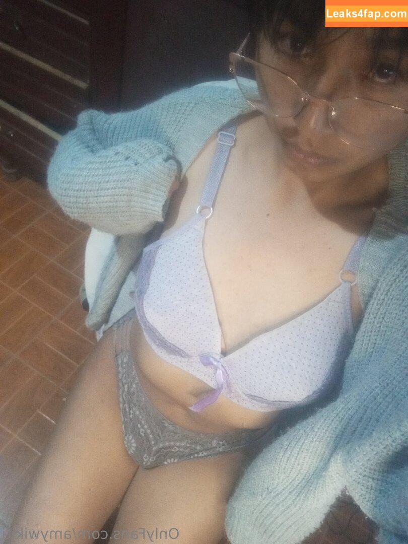 amywikiti /  leaked photo photo #0019