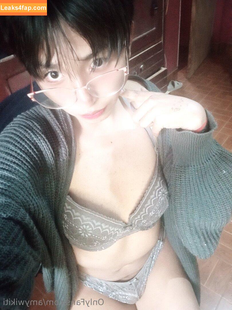 amywikiti /  leaked photo photo #0020