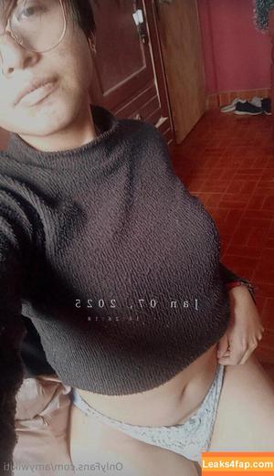 amywikiti photo #0005