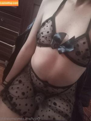 amywikiti photo #0018