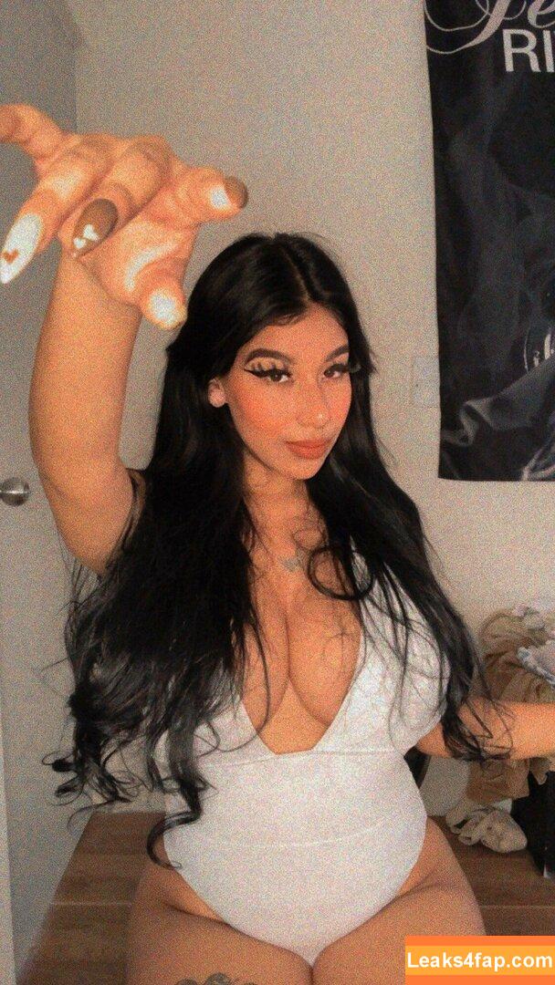 amywinos10 / AmyWinos / amywinos106.official leaked photo photo #0031