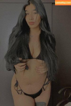 amywinos10 photo #0011