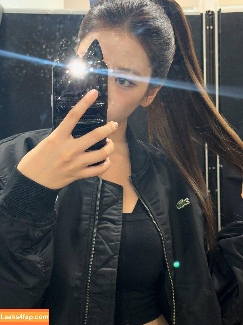 An Yujin 안유진 | / An IVE / _yujin_an leaked photo photo #0089