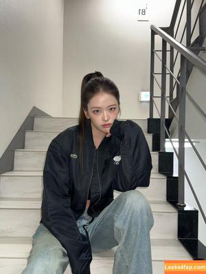 An Yujin 안유진 | photo #0085
