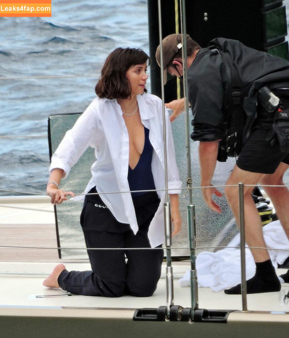 Ana De Armas / ana_d_armas / anadearmas / anadearmasdaily / https: leaked photo photo #0038