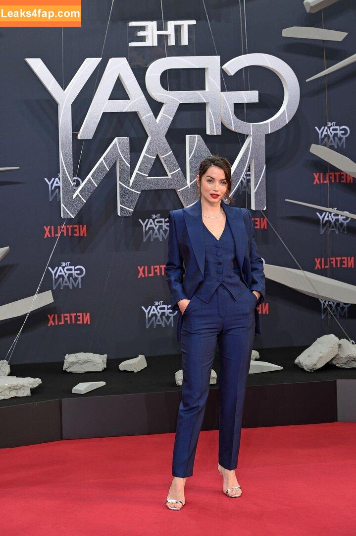 Ana De Armas / ana_d_armas / anadearmas / anadearmasdaily / https: leaked photo photo #0097