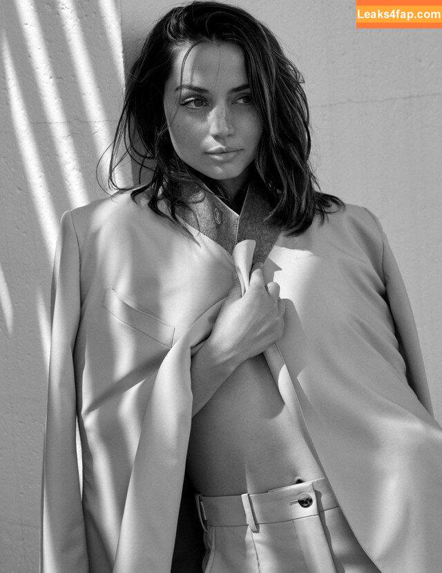 Ana De Armas / ana_d_armas / anadearmas / anadearmasdaily / https: leaked photo photo #0173