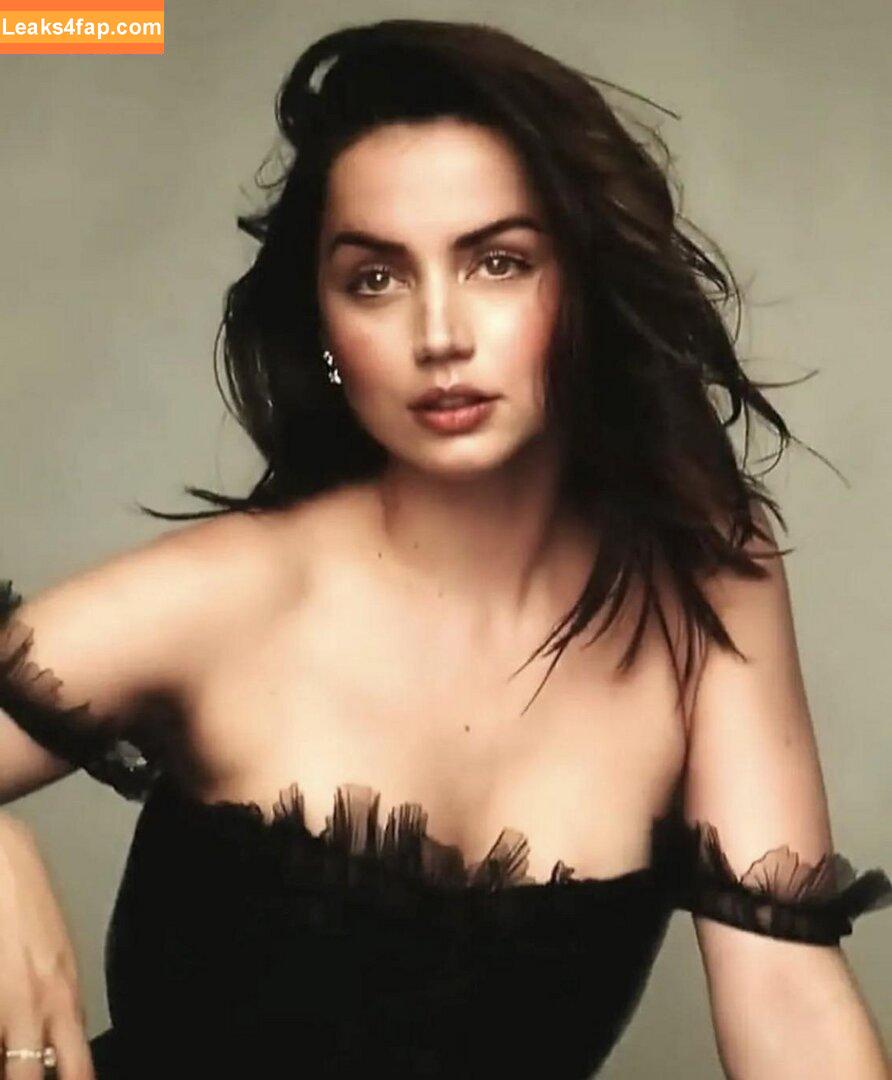 Ana De Armas / ana_d_armas / anadearmas / anadearmasdaily / https: leaked photo photo #0198