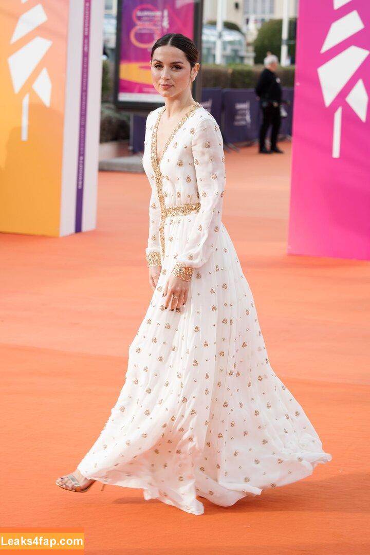 Ana De Armas / ana_d_armas / anadearmas / anadearmasdaily / https: leaked photo photo #0225