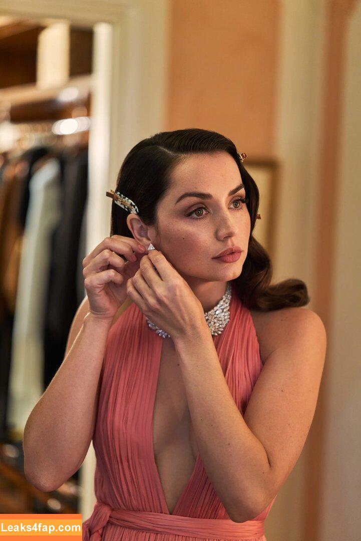 Ana De Armas / ana_d_armas / anadearmas / anadearmasdaily / https: leaked photo photo #0250