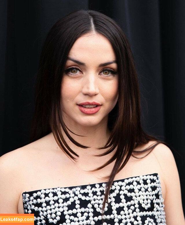Ana De Armas / ana_d_armas / anadearmas / anadearmasdaily / https: leaked photo photo #0396