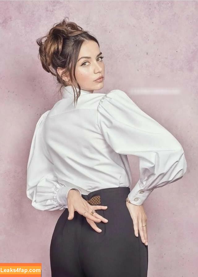 Ana De Armas / ana_d_armas / anadearmas / anadearmasdaily / https: leaked photo photo #0406