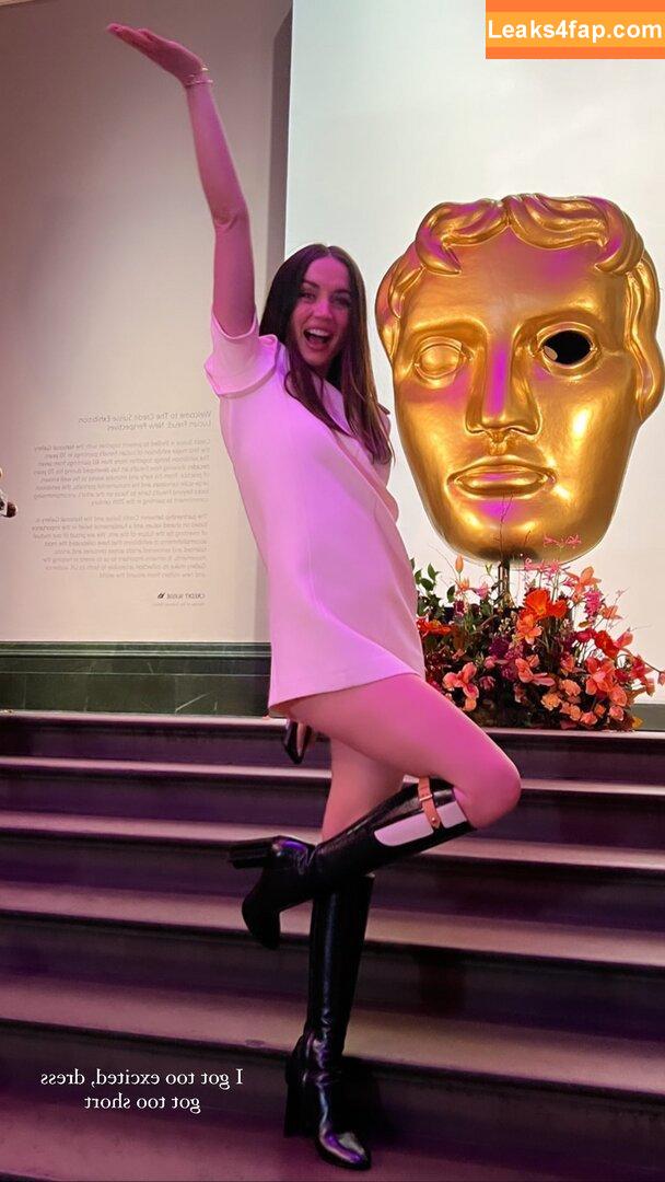 Ana De Armas / ana_d_armas / anadearmas / anadearmasdaily / https: leaked photo photo #0434