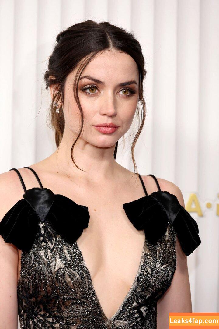 Ana De Armas / ana_d_armas / anadearmas / anadearmasdaily / https: leaked photo photo #0469
