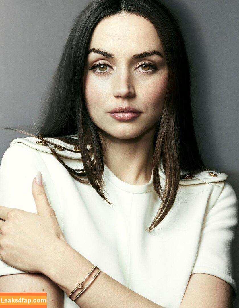 Ana De Armas / ana_d_armas / anadearmas / anadearmasdaily / https: leaked photo photo #0479