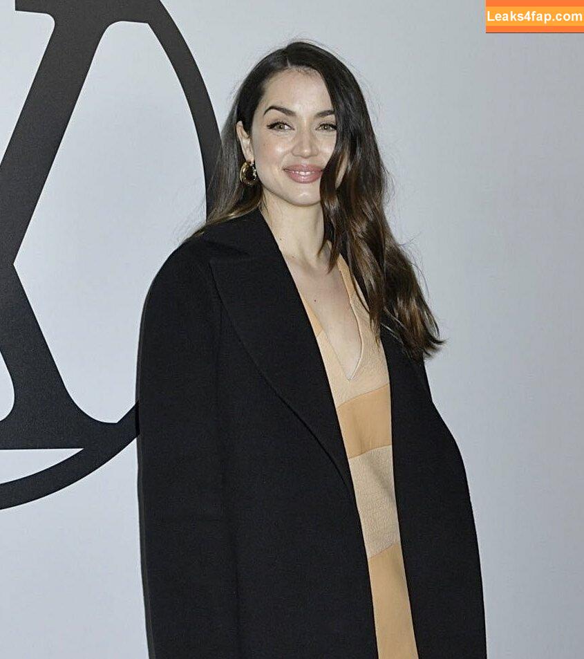 Ana De Armas / ana_d_armas / anadearmas / anadearmasdaily / https: leaked photo photo #0489
