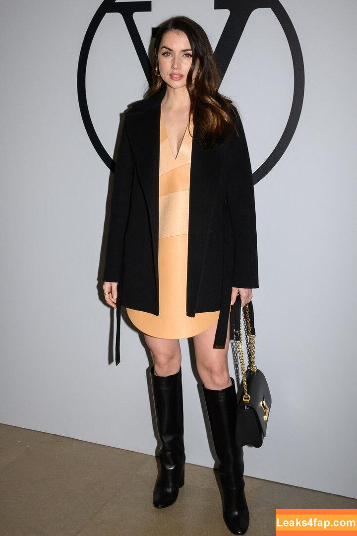 Ana De Armas / ana_d_armas / anadearmas / anadearmasdaily / https: leaked photo photo #0490