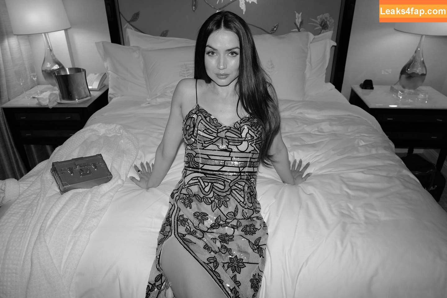 Ana De Armas / ana_d_armas / anadearmas / anadearmasdaily / https: leaked photo photo #0535