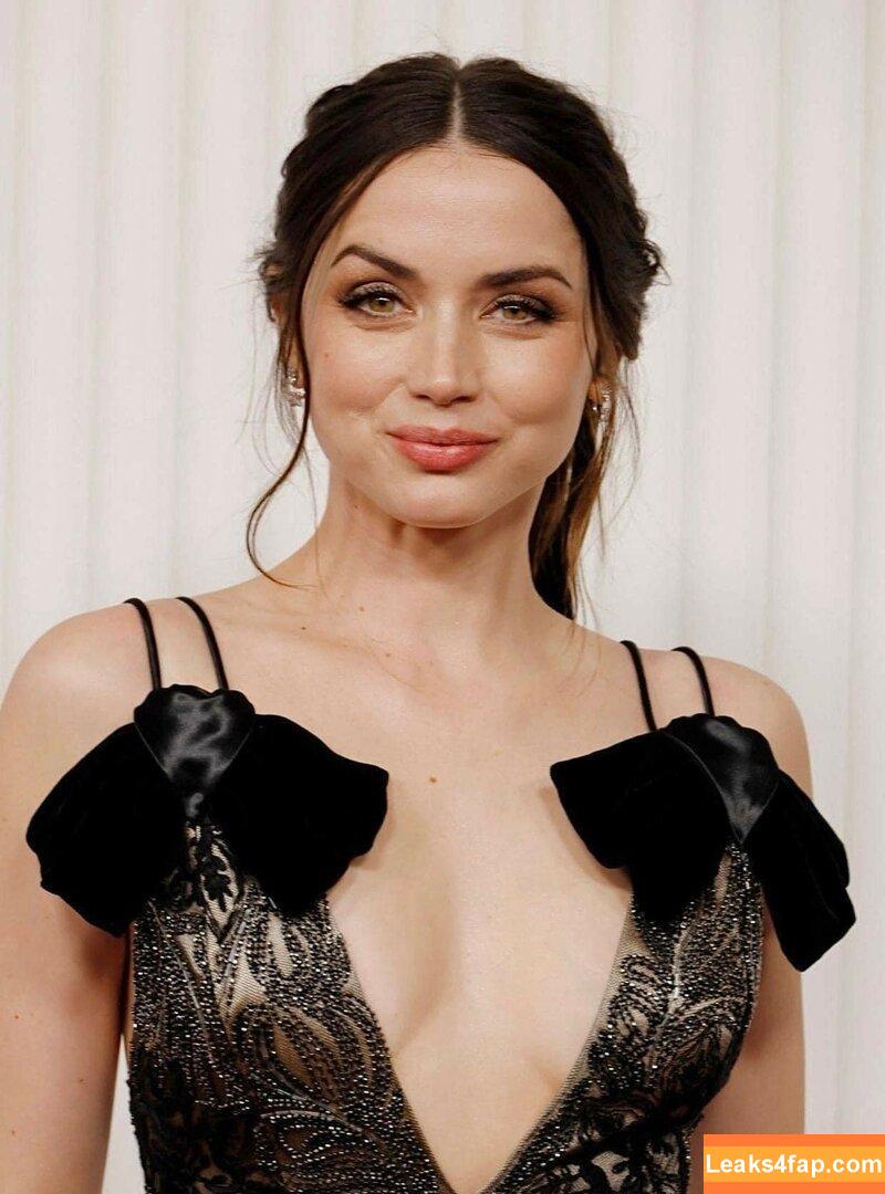 Ana De Armas / ana_d_armas / anadearmas / anadearmasdaily / https: leaked photo photo #0550