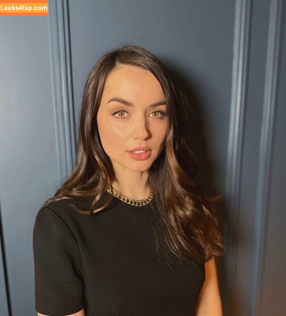 Ana De Armas / ana_d_armas / anadearmas / anadearmasdaily / https: leaked photo photo #0572