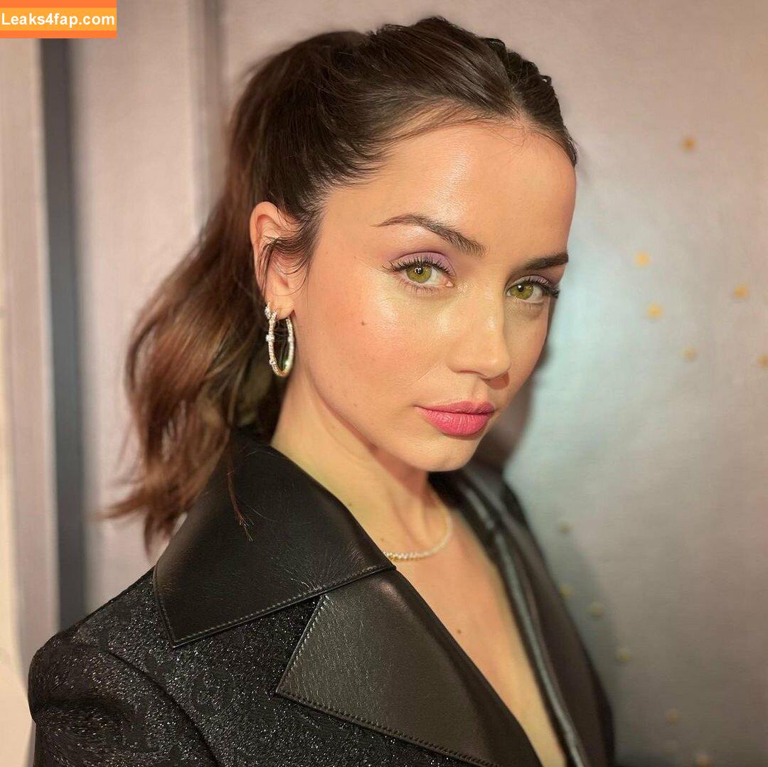 Ana De Armas / ana_d_armas / anadearmas / anadearmasdaily / https: leaked photo photo #0589