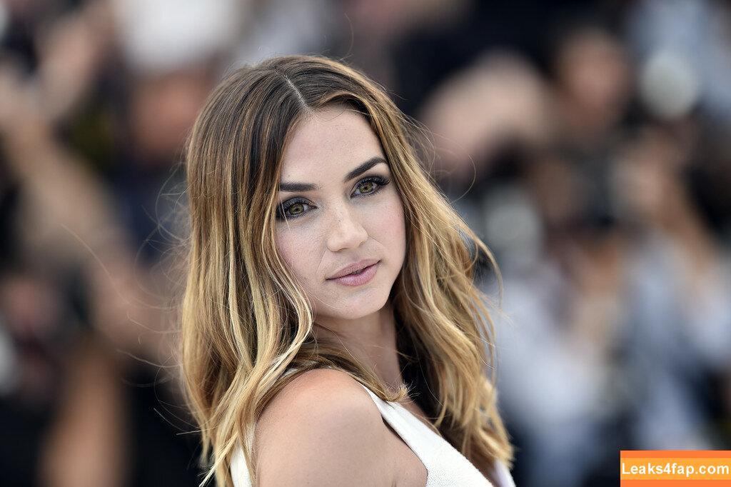 Ana De Armas / ana_d_armas / anadearmas / anadearmasdaily / https: leaked photo photo #0745