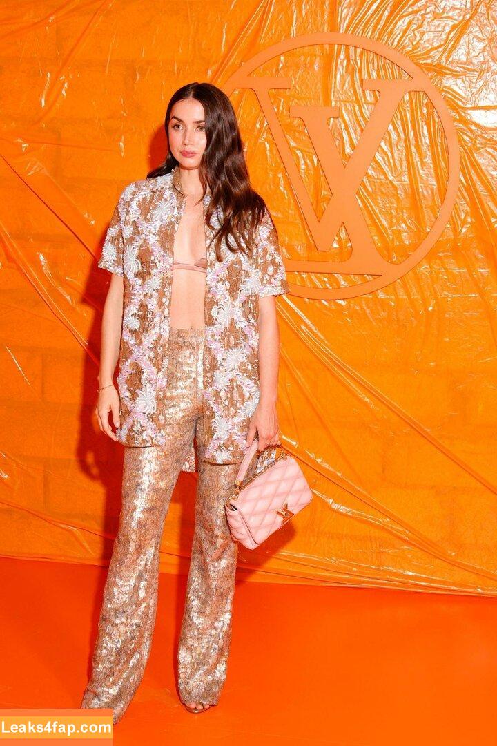 Ana De Armas / ana_d_armas / anadearmas / anadearmasdaily / https: leaked photo photo #0766