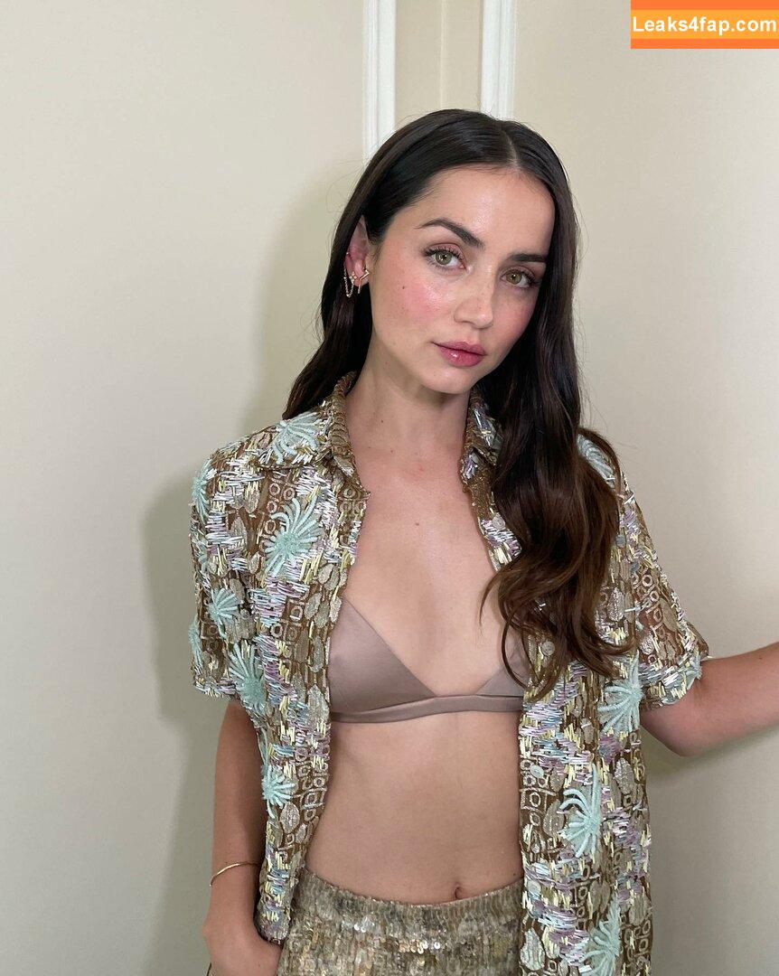 Ana De Armas / ana_d_armas / anadearmas / anadearmasdaily / https: leaked photo photo #0771